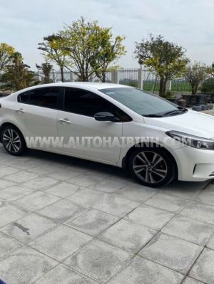 Xe Kia Cerato 1.6 MT 2018