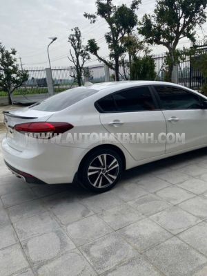 Xe Kia Cerato 1.6 MT 2018