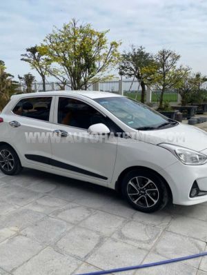 Xe Hyundai i10 Grand 1.0 AT 2017