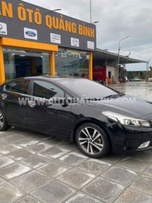 Xe Kia Cerato 1.6 AT 2018