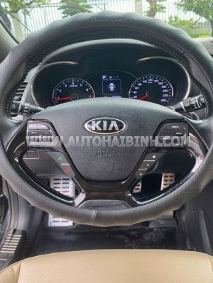 Xe Kia Cerato 1.6 AT 2018