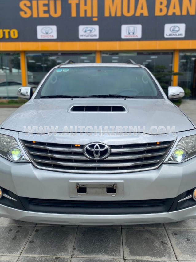 Toyota Fortuner 2.5G 2015