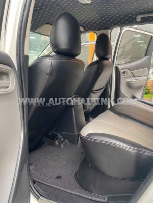 Xe Mitsubishi Triton 4x2 MT 2019