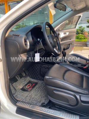 Xe Kia Cerato 1.6 MT 2020
