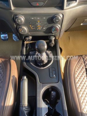 Xe Ford Ranger XLS 2.2L 4x2 MT 2022