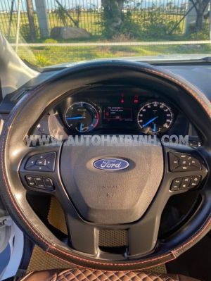 Xe Ford Ranger XLS 2.2L 4x2 MT 2022