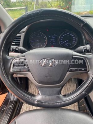 Xe Hyundai Elantra 1.6 MT 2016