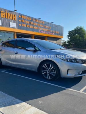 Xe Kia Cerato 1.6 MT 2018