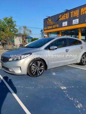 Xe Kia Cerato 1.6 MT 2018