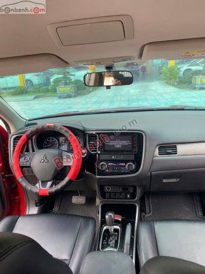 Xe Mitsubishi Outlander 2.0 CVT 2019