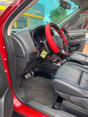 Xe Mitsubishi Outlander 2.0 CVT 2019